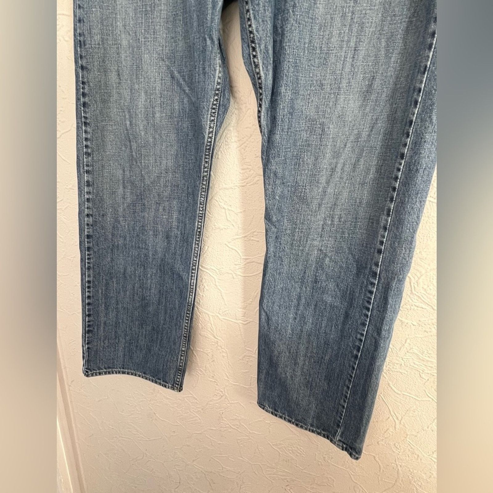 Tommy Hilfiger Hilfiger Brand Denim Freedom Relaxed Fit Jeans Men's 38x32 Size US 38 / EU 54 - 4 Thumbnail