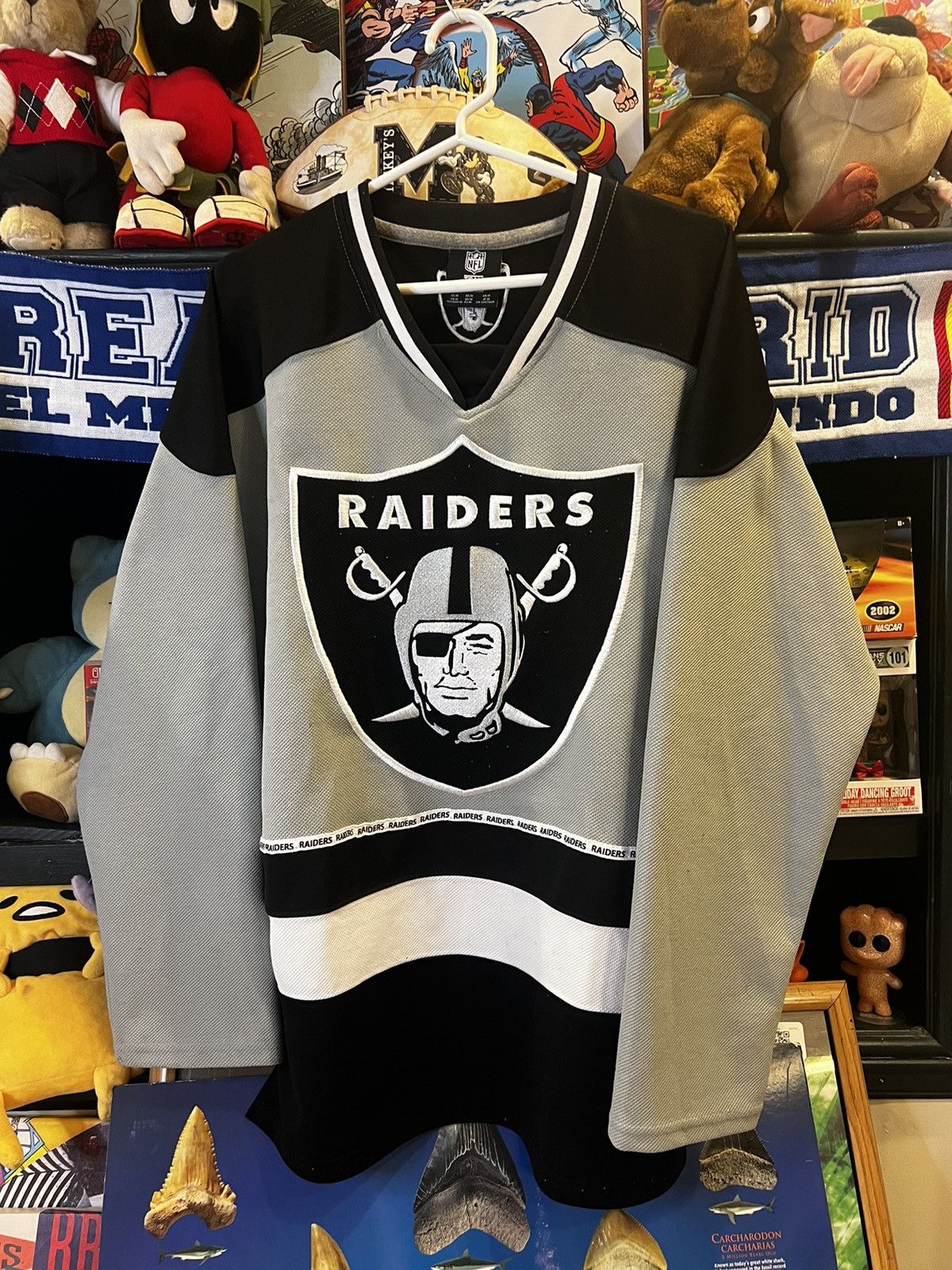 NFL NFL Raiders Long-Sleeve Team Apparel Size US M / EU 48-50 / 2 - 1 Thumbnail