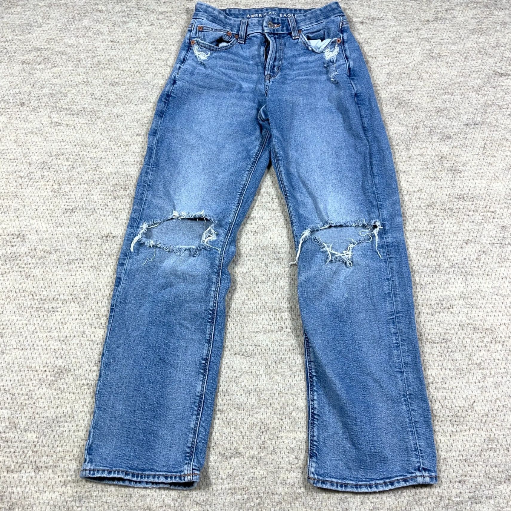 American Eagle Outfitters American Eagle Outfitters Jeans Women 4 Curvy Straight Med Wash Distressed Holes Baggy Denim Cotton Blend 5-Pocket Logo Size 27" / US 4 / IT 40 - 6 Thumbnail