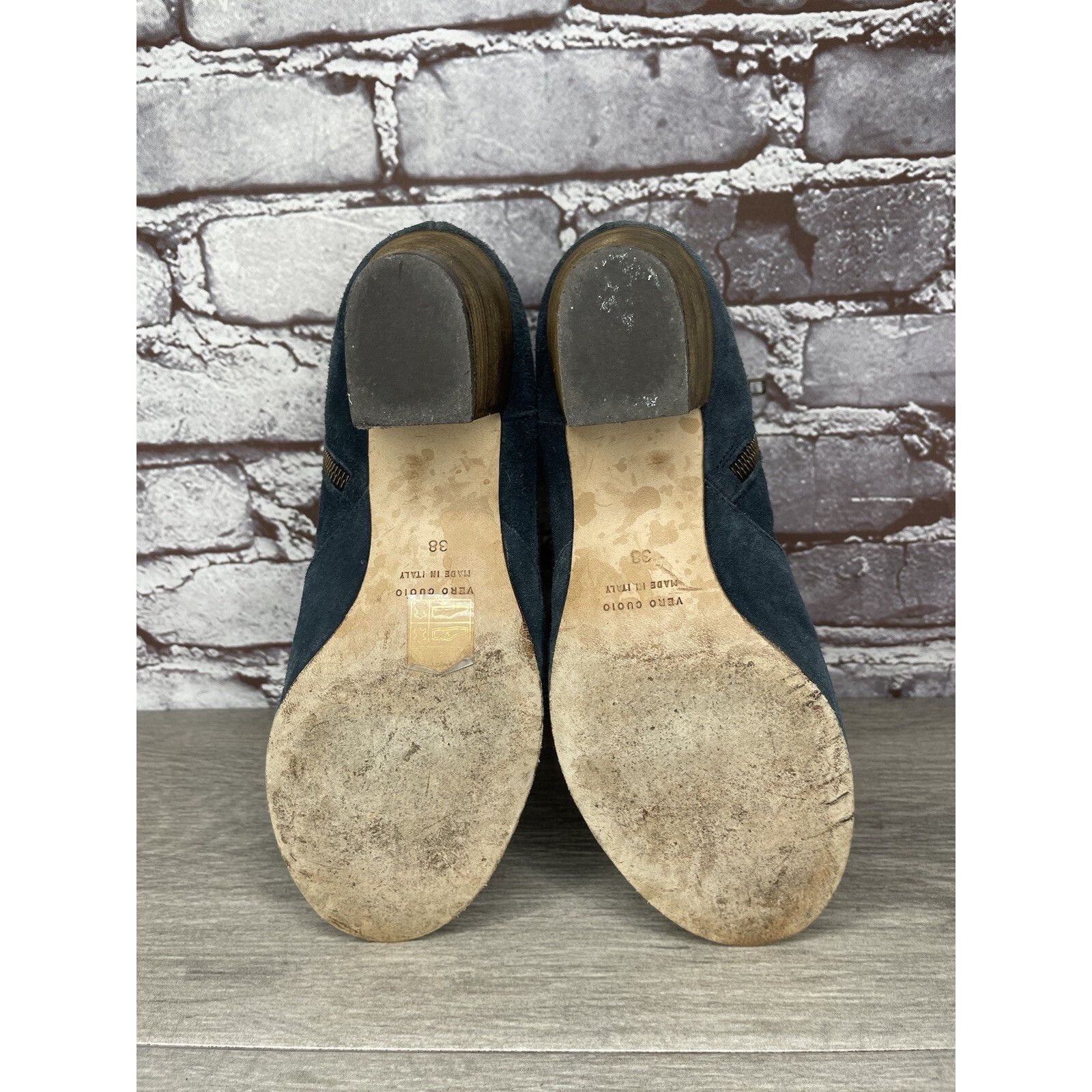 Club Monaco Club Monaco Brooklyn Blue Suede Side Zip Stacked Heel Bootie Size US 7.5 / IT 37.5 - 7 Thumbnail