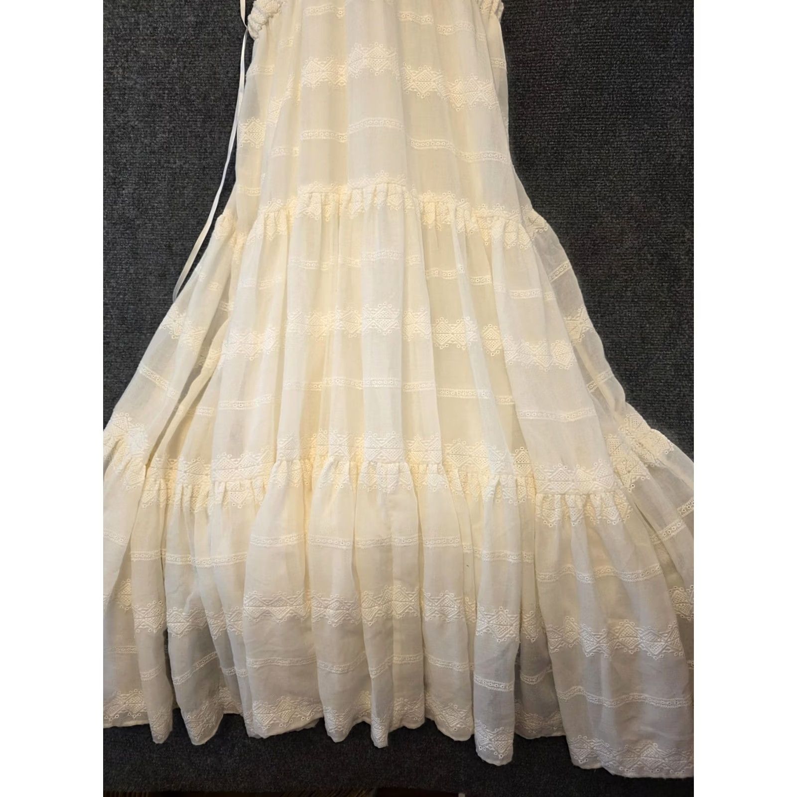 Bcbgmaxazria BCBGMAXAZRIA Dress Womens 12 White Halter Cutout Embroidered Maxi Sundress Size XL / US 12-14 / IT 48-50 - 4 Thumbnail