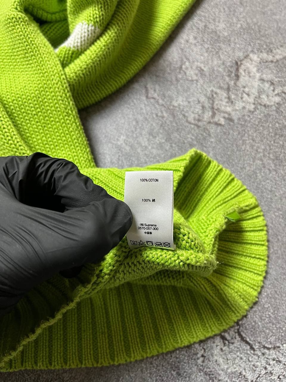 Supreme Supreme Back Logo Neon Green Crewneck Sweater Pullover L Size US L / EU 52-54 / 3 - 13 Thumbnail