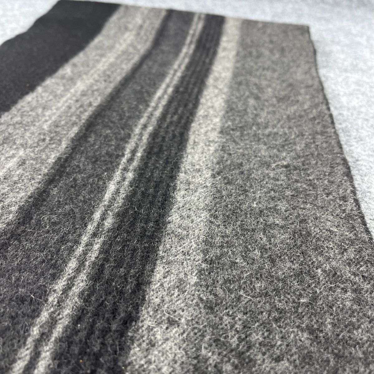 Paul Smith Paul Smith Scarf / Muffler / Neckwear T1380 Size ONE SIZE - 7 Thumbnail