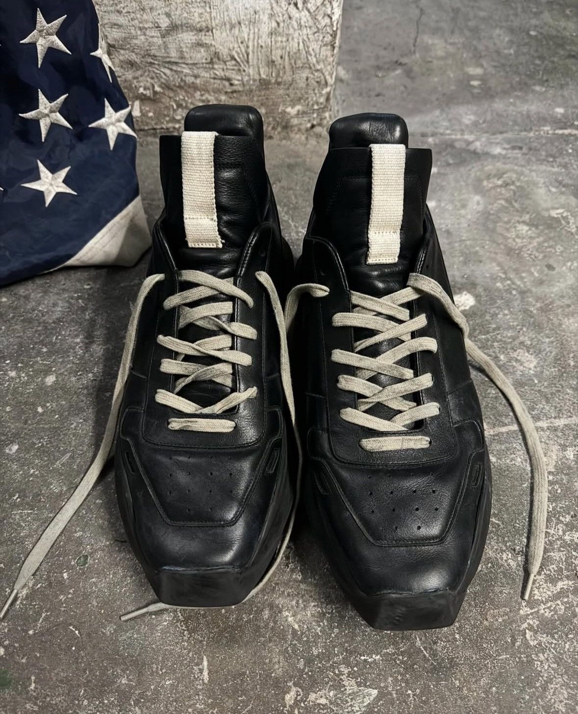 Rick Owens Rick Owens Geth runner Size US 11 / EU 44 - 2 Thumbnail