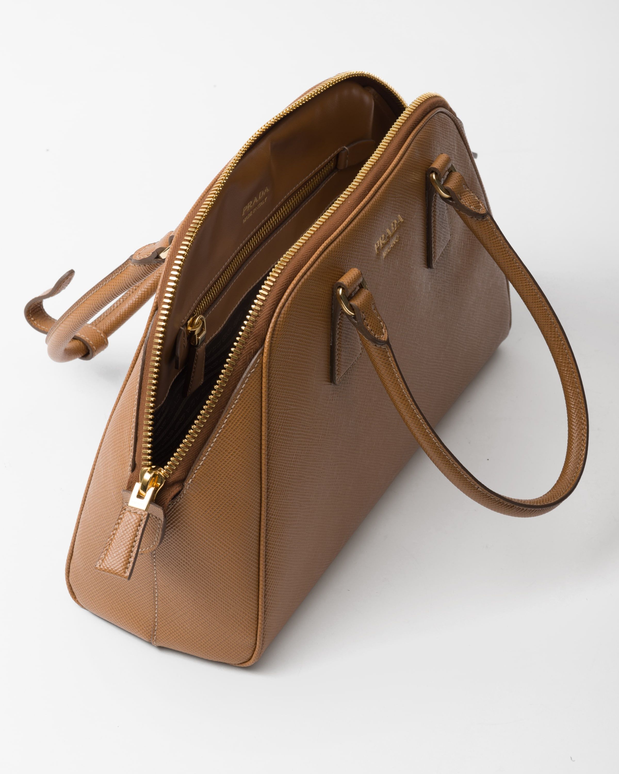 Prada o1la1rc1a0925 Size: OS / Medium Saffiano Leather Bag Brown Size ONE SIZE - 4 Thumbnail