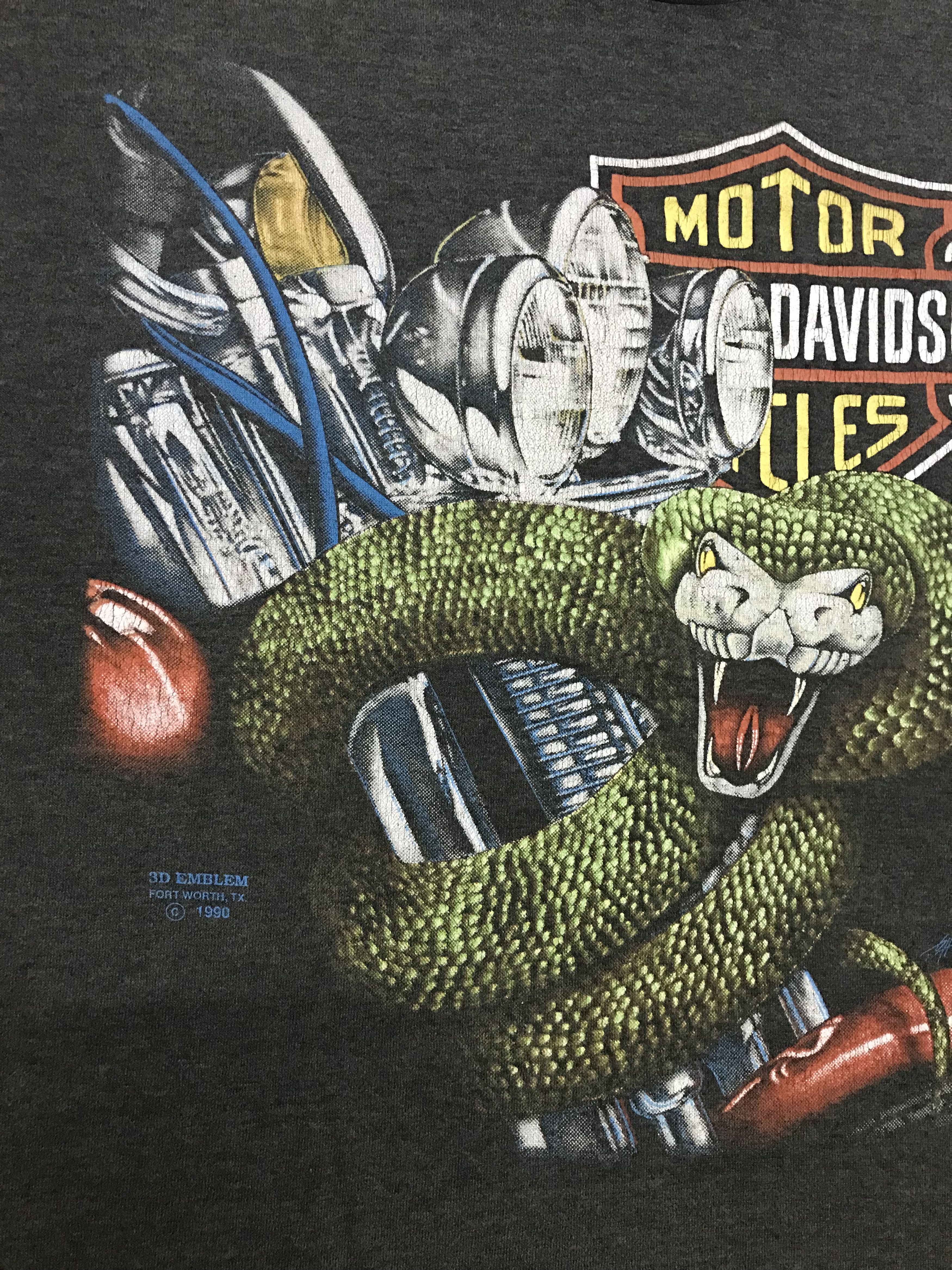 Harley Davidson VINTAGE 90s HARLEY DAVIDSON 3D EMBLEM SNAKE GRAPHIC T-SHIRT Size US M / EU 48-50 / 2 - 4 Thumbnail