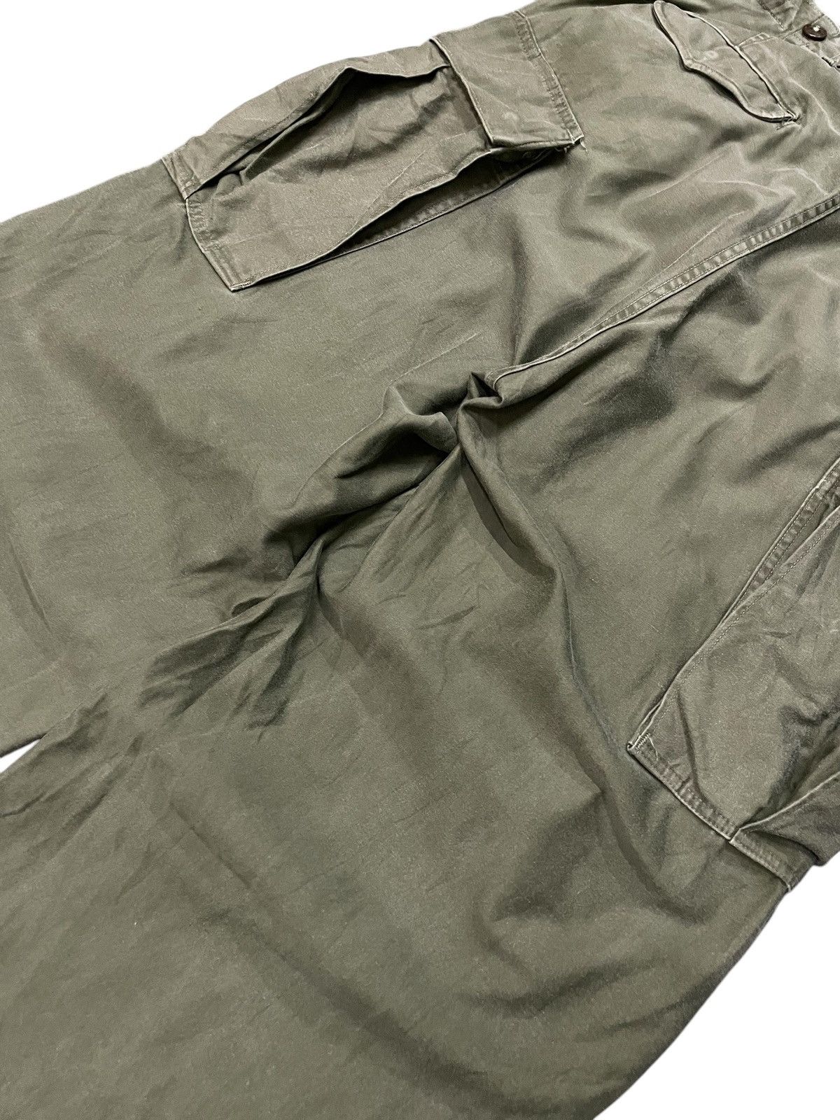 Vintage 50s Vintage WW2 US Military M-1951 Cargo Trousers Baggy Size US 32 / EU 48 - 13 Thumbnail