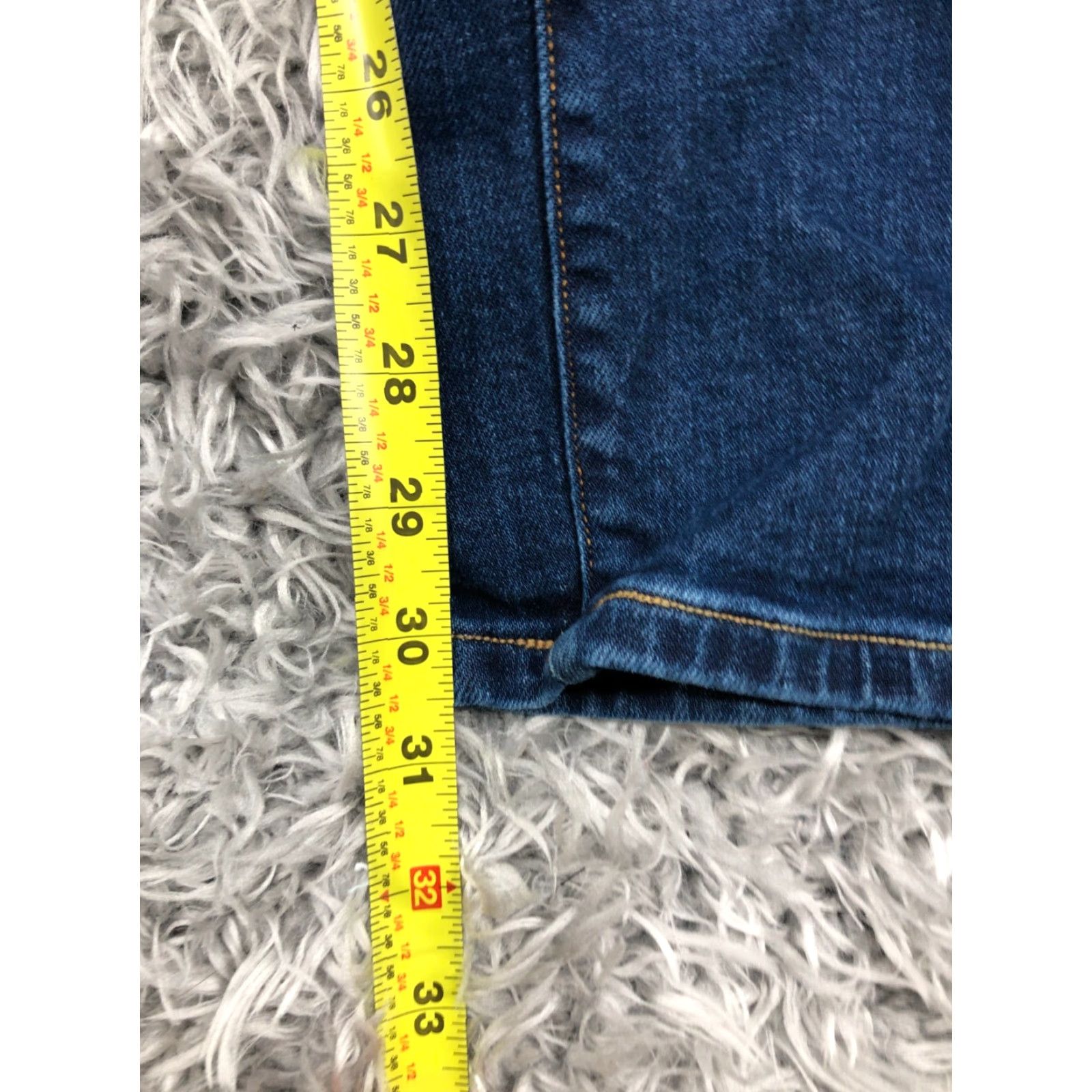 Vintage Mutual Weave The Straight Jeans Mens Regular Size 34x32 Blue Medium Wash Denim Straight 5-Pocket Belt Loops Size US 34 / EU 50 - 3 Thumbnail
