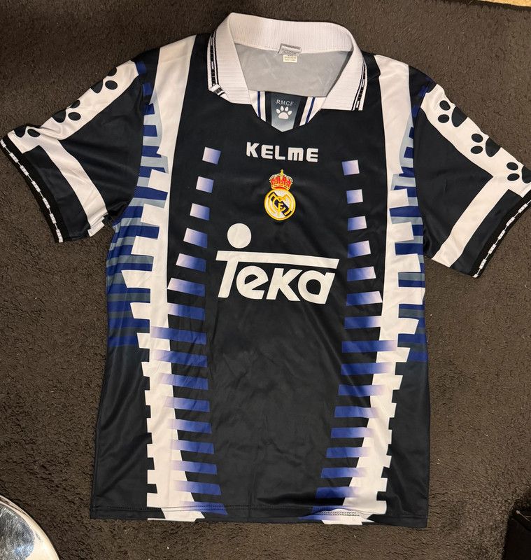 Other Real Madrid T shirt Jersey vintage Jeka Size US L / EU 52-54 / 3 - 4 Thumbnail