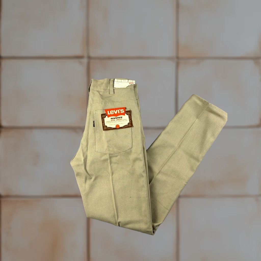 Levi's VINTAGE Levi’s Nuvos Sta-Prest Pants Beige Straight Leg 26x29 1970s Mens Boys? Size US 26 / EU 42 - 1 Thumbnail