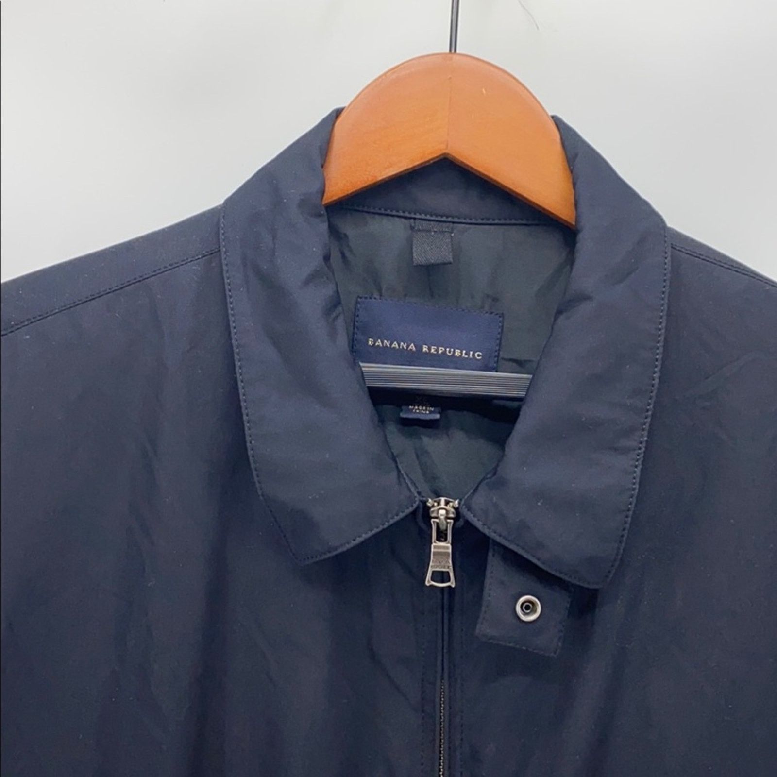 Banana Republic Banana Republic polyester black zip up jacket classic sz XL Size US XL / EU 56 / 4 - 3 Thumbnail