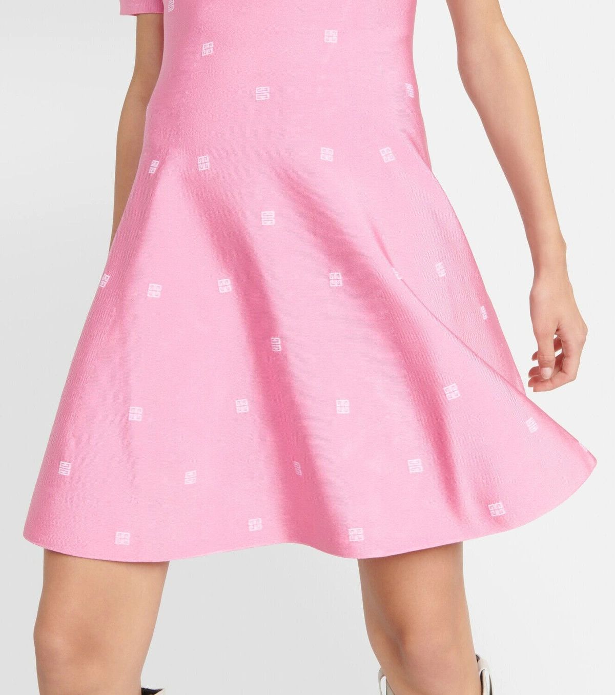 Givenchy o1y0925 Mini Dress in Pink Size XS / US 0-2 / IT 36-38 - 3 Thumbnail