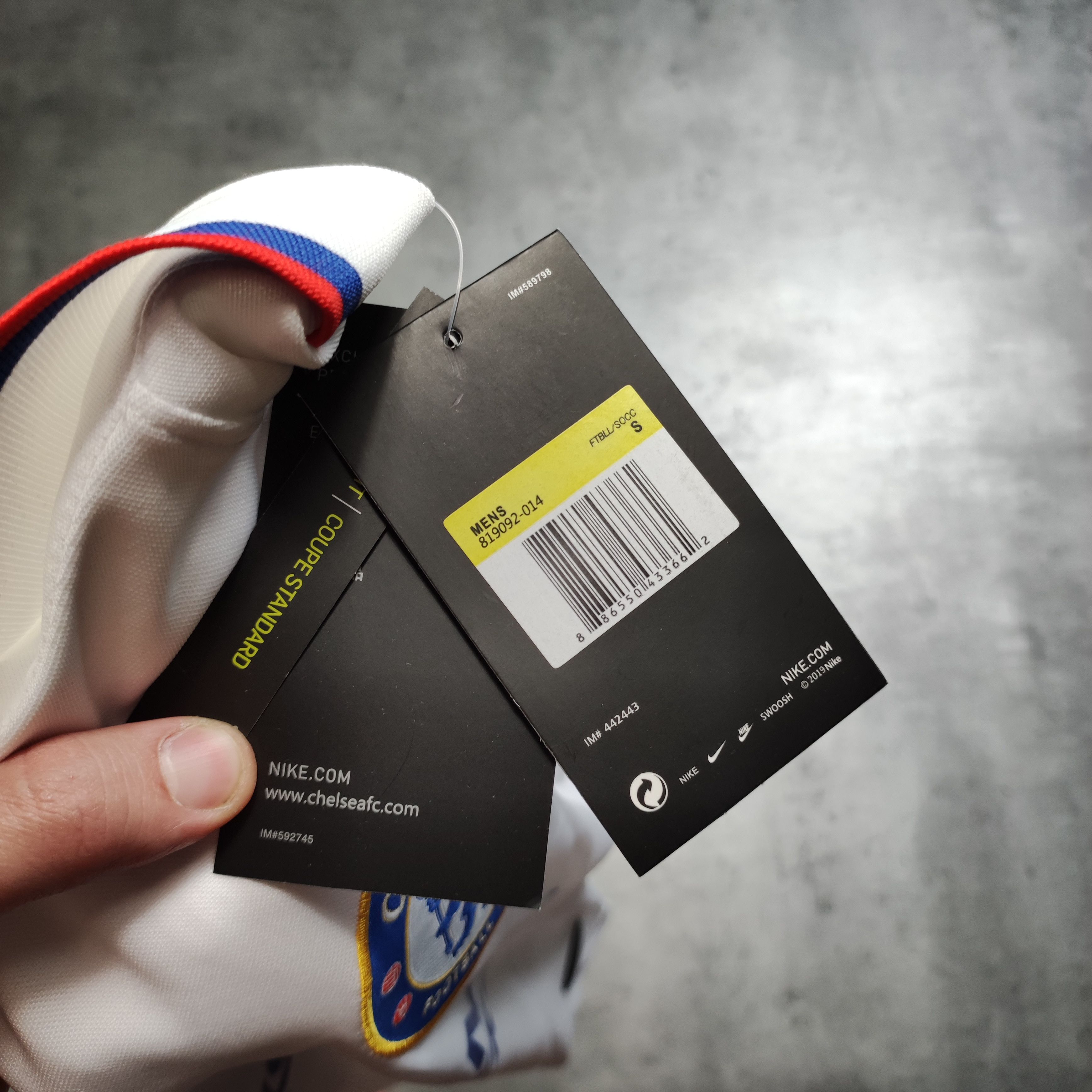Chelsea Soccer × Nike RARE Chelsea FC Soccer Football Nike #9 Abraham Jersey Size US S / EU 44-46 / 1 - 7 Thumbnail