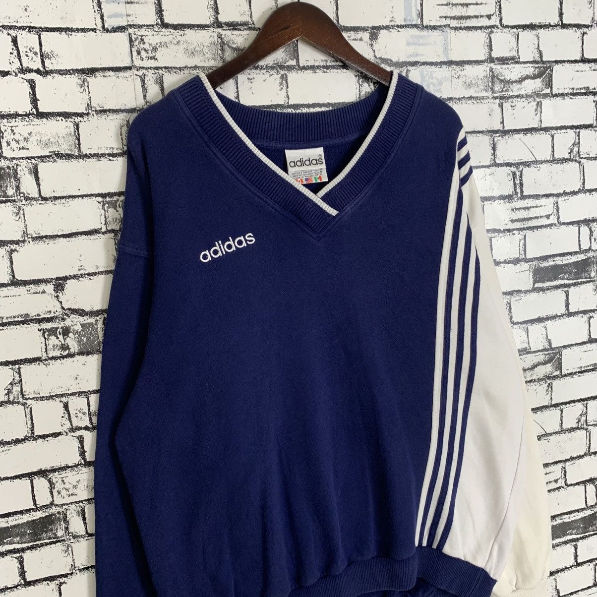 Adidas × Vintage Vintage 90s Sportwear Adidas Embroidery Sweatshirt Size US M / EU 48-50 / 2 - 3 Thumbnail