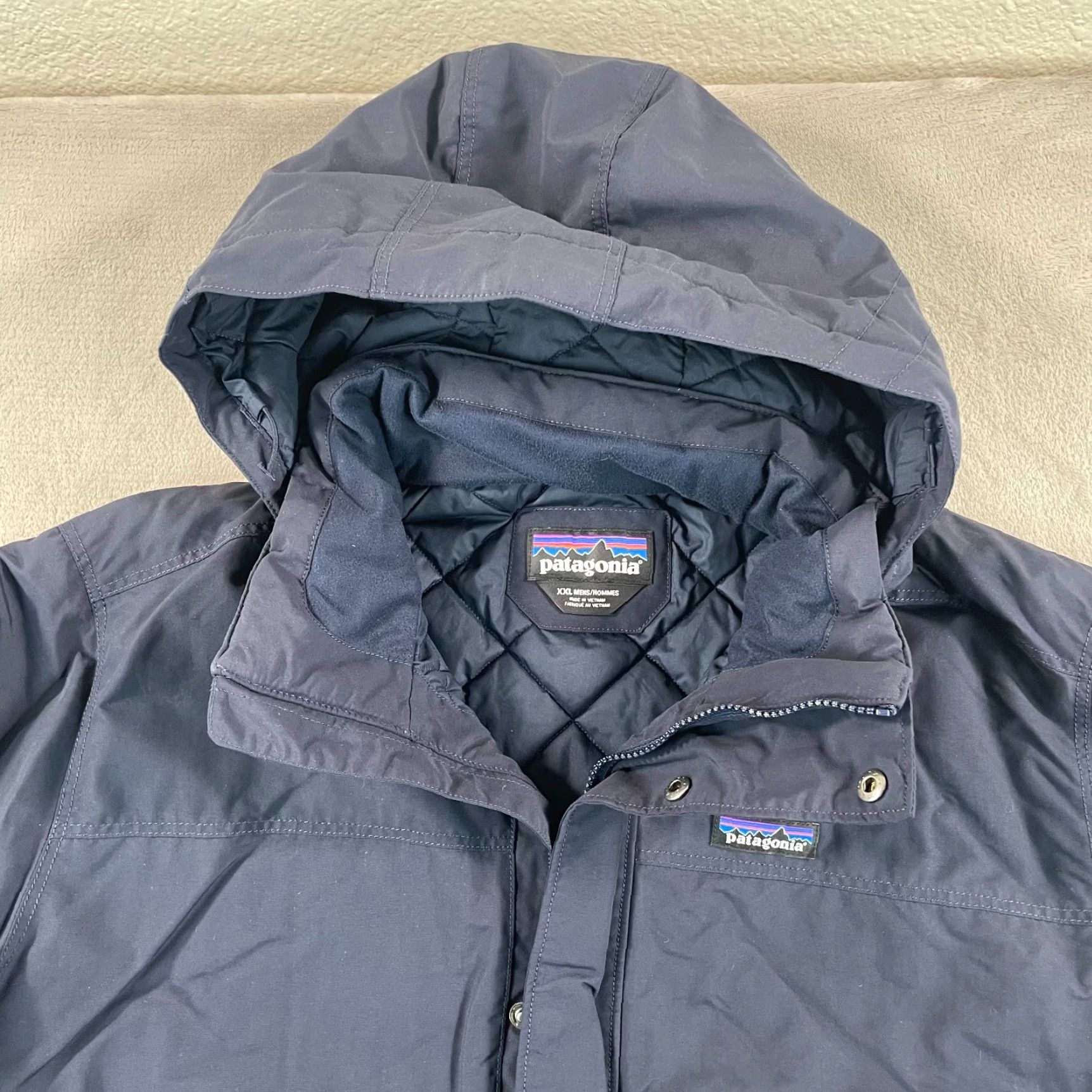 Patagonia Patagonia Isthmus Jacket Men 2XL Navy Blue Full Zip Hooded Pockets Wind-Resistant Water-Resistant Lined Polyester Insulated Hiking Outdoor Parka Size US XXL / EU 58 / 5 - 2 Thumbnail