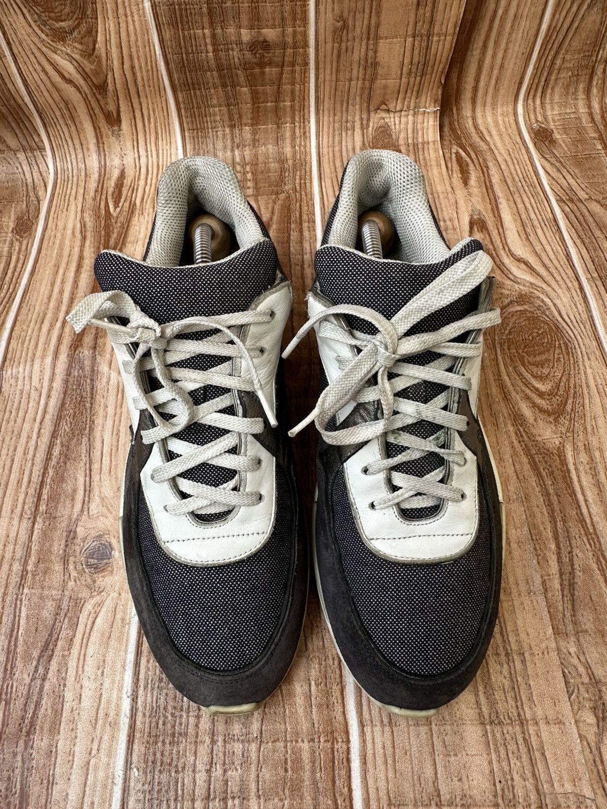 Chanel Chanel CC Logo Trainers Black Gray Low top Sneaks Size US 6.5 / EU 39-40 - 3 Thumbnail