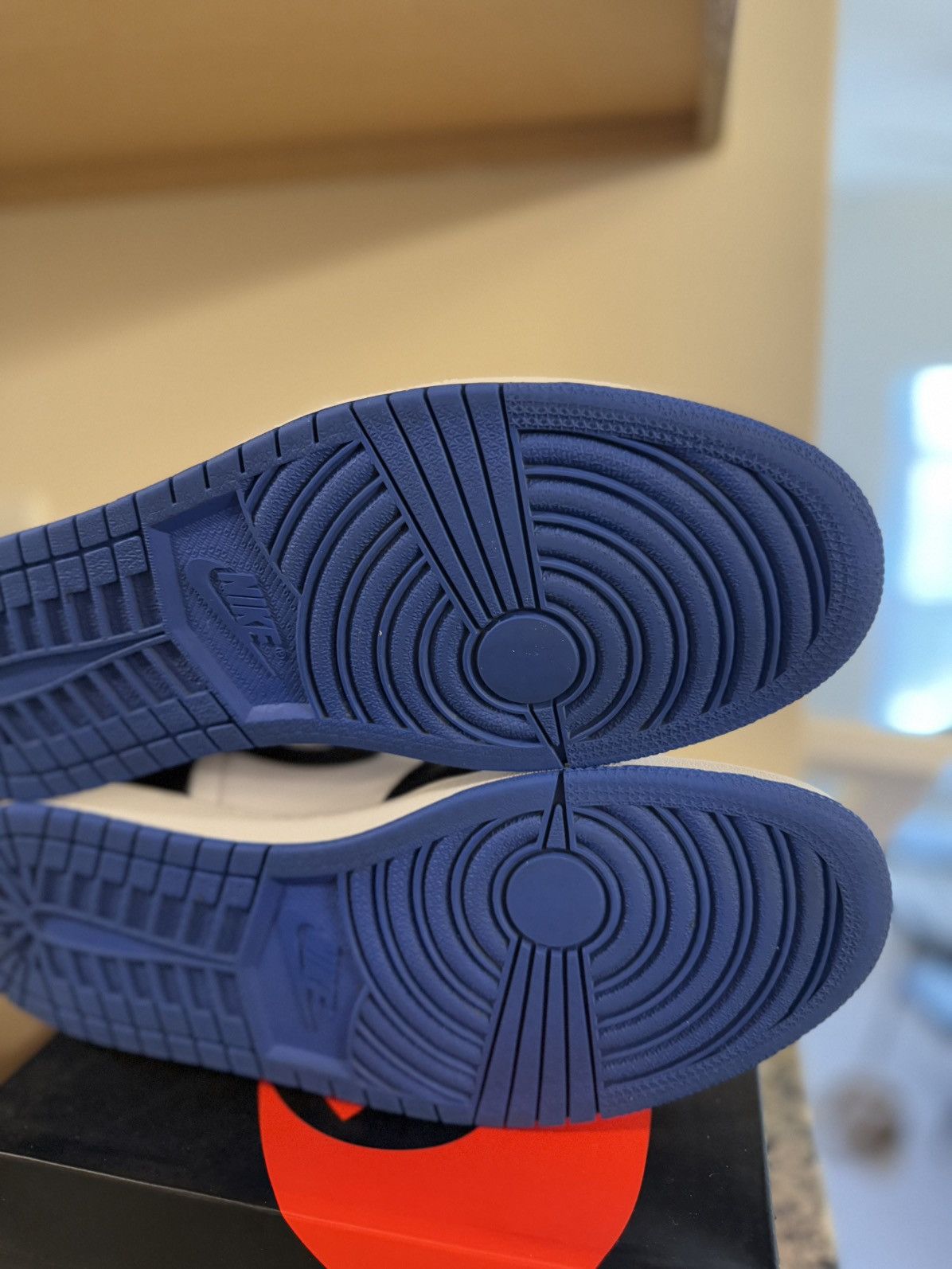 Jordan Brand × Nike Jordan 1 Royal Toe Size 12 (555088-041) W/ BOX Size US 12 / EU 45 - 12 Thumbnail
