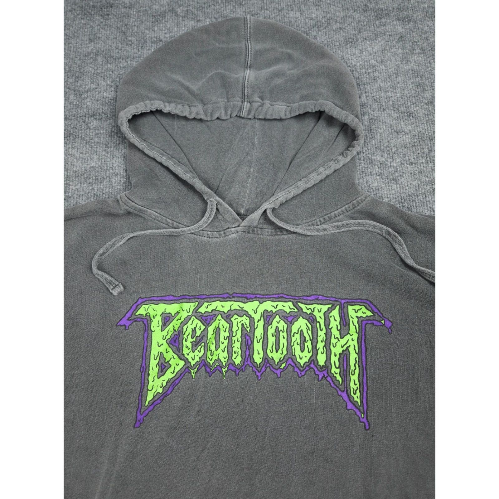 Vintage Beartooth Hoodie Men's XL Gray Spellout Faded ONE SLEEVE SHORTENED! Size US XL / EU 56 / 4 - 2 Thumbnail