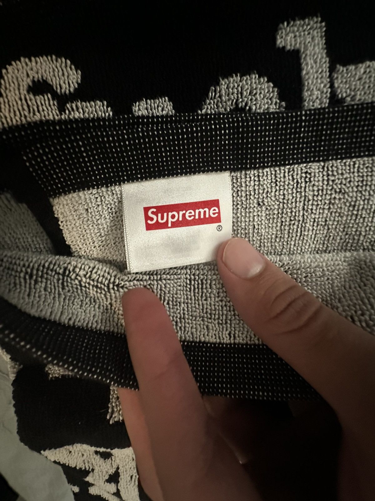 Supreme Supreme “Fuck Towel” Size ONE SIZE - 2 Thumbnail