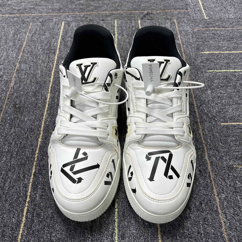 Louis Vuitton Louis Vuitton Trainer Low-Top Fashion Sneakers -2508 Size US 8.5 / EU 41-42 - 2 Thumbnail