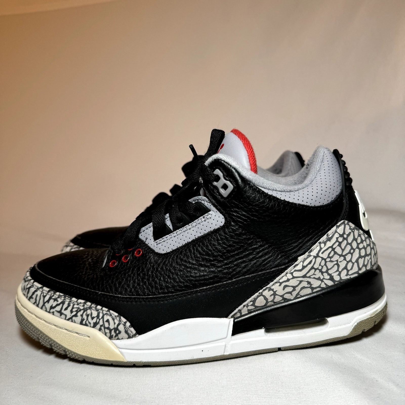 Jordan Brand × Nike Size 8.5 - Nike Air Jordan 3 Retro OG Black Cement 2018 Size US 8.5 / EU 41-42 - 10 Thumbnail