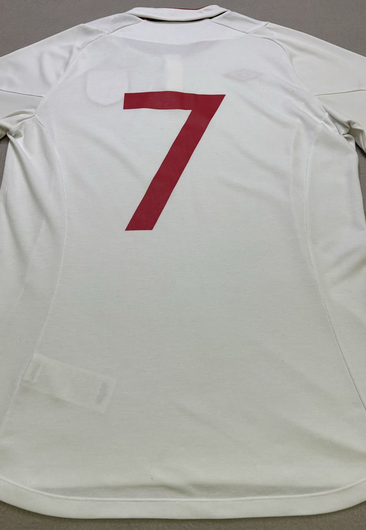 Umbro England 2012 #7 Umbro Football Jersey Size M/L Size US L / EU 52-54 / 3 - 11 Thumbnail