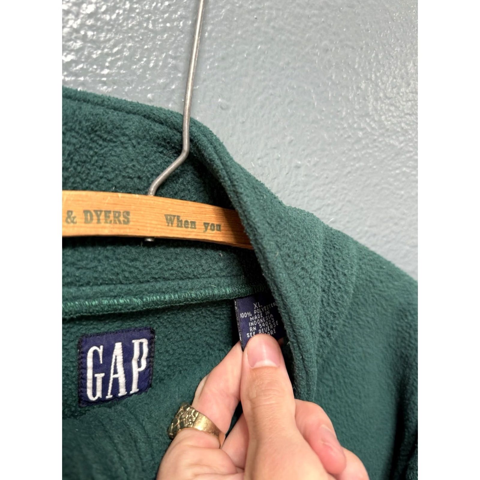 Gap VINTAGE GAP Sweatshirt Downhill Ski Alpine Racing Green Fleece Pullover 90s XL Mens Size US XL / EU 56 / 4 - 3 Thumbnail