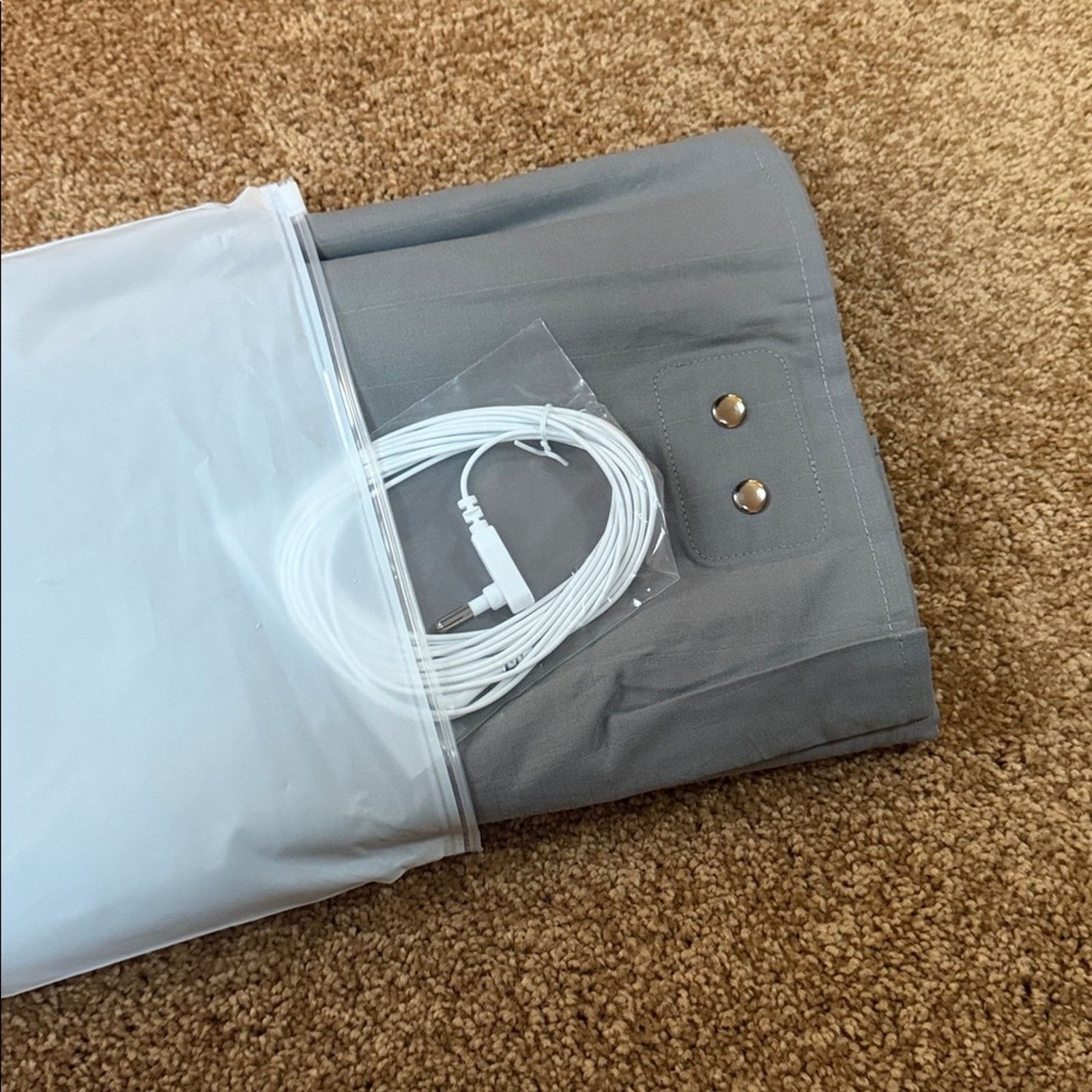 Other King Size Grounding Flat Sheet Size ONE SIZE - 2 Thumbnail