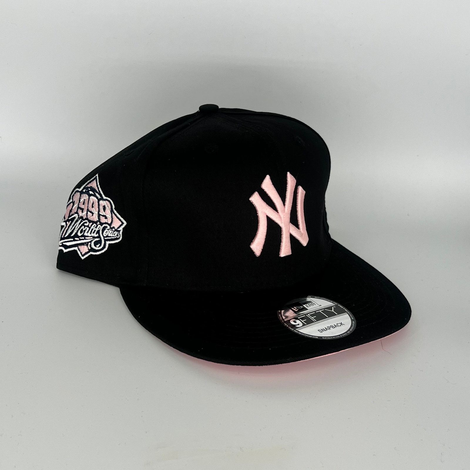 New Era Black New York Yankees 1999 World Series New Era MLB Size ONE SIZE - 1 Thumbnail