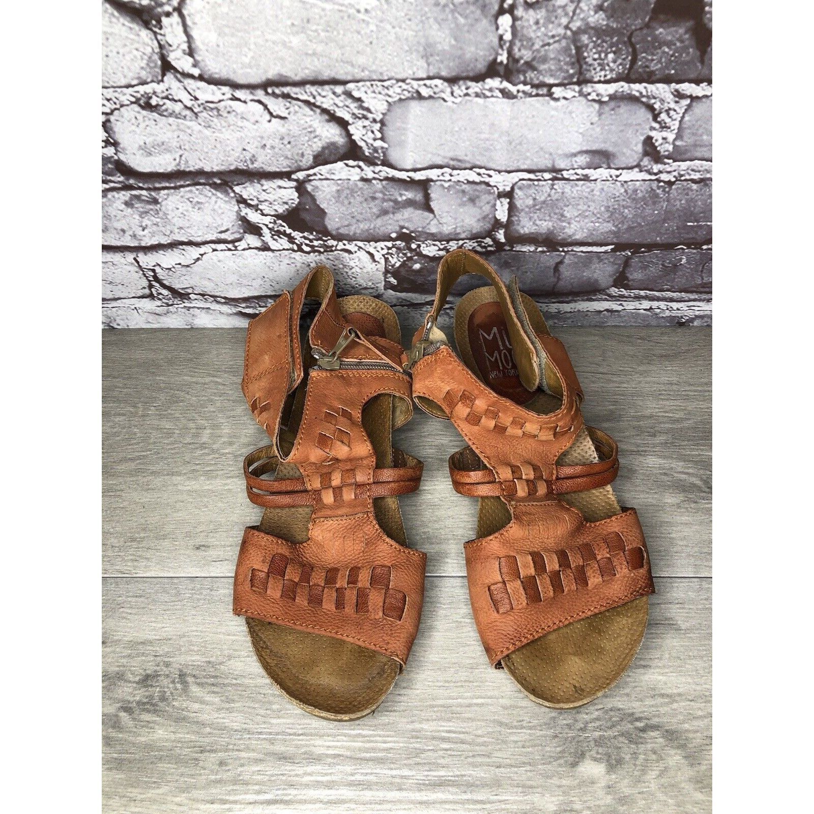 Other Miz Mooz Orange Leather Side Zipper Strap Heeled Sandals Wom Size US 10.5 / IT 40.5 - 19 Thumbnail