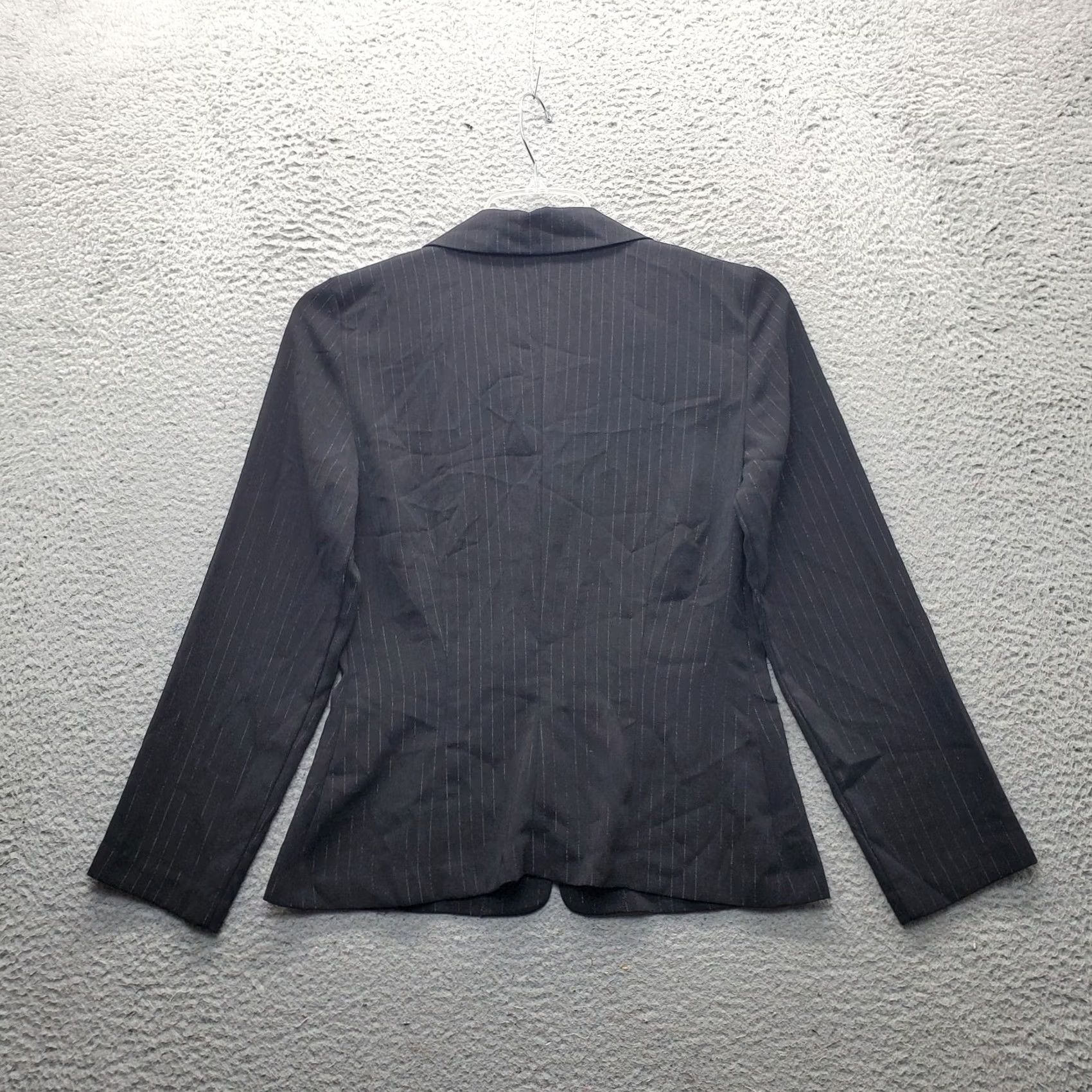 Vintage My Michelle Blazer Womens Size 5 Black Metallic Pinstripe Slimming Single-Breasted Blazer Size S / US 4 / IT 40 - 2 Thumbnail