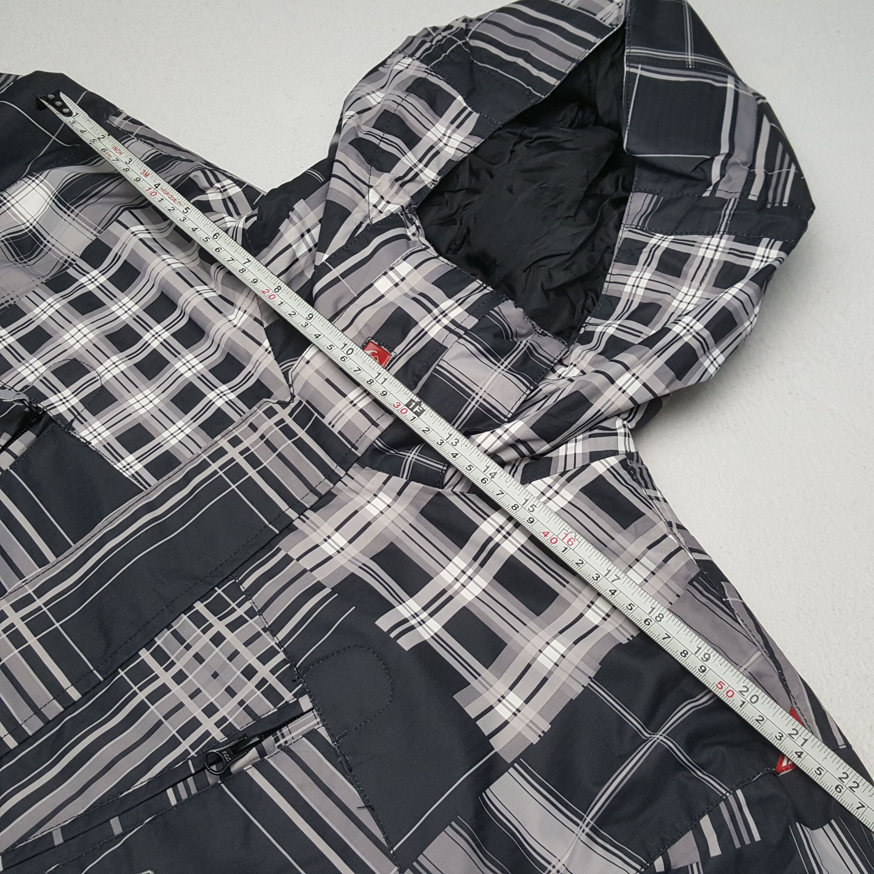 Quiksilver × Vintage Quiksilver Surfing Style Nice Design Jacket Hoodies Size US L / EU 52-54 / 3 - 11 Thumbnail