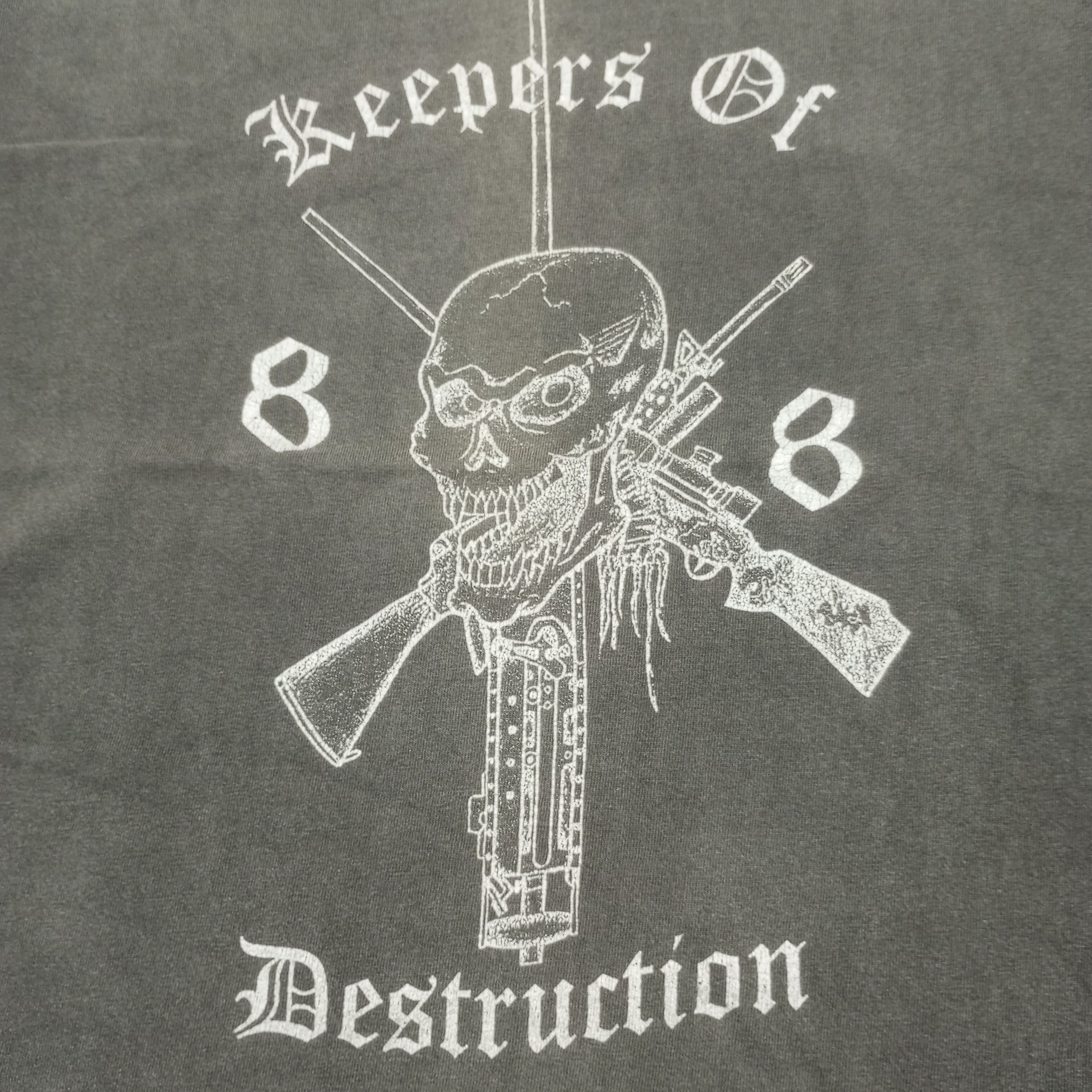Hanes Keepers Of Destruction Streetwear Distressed Vintage Tshirt Size US M / EU 48-50 / 2 - 2 Thumbnail