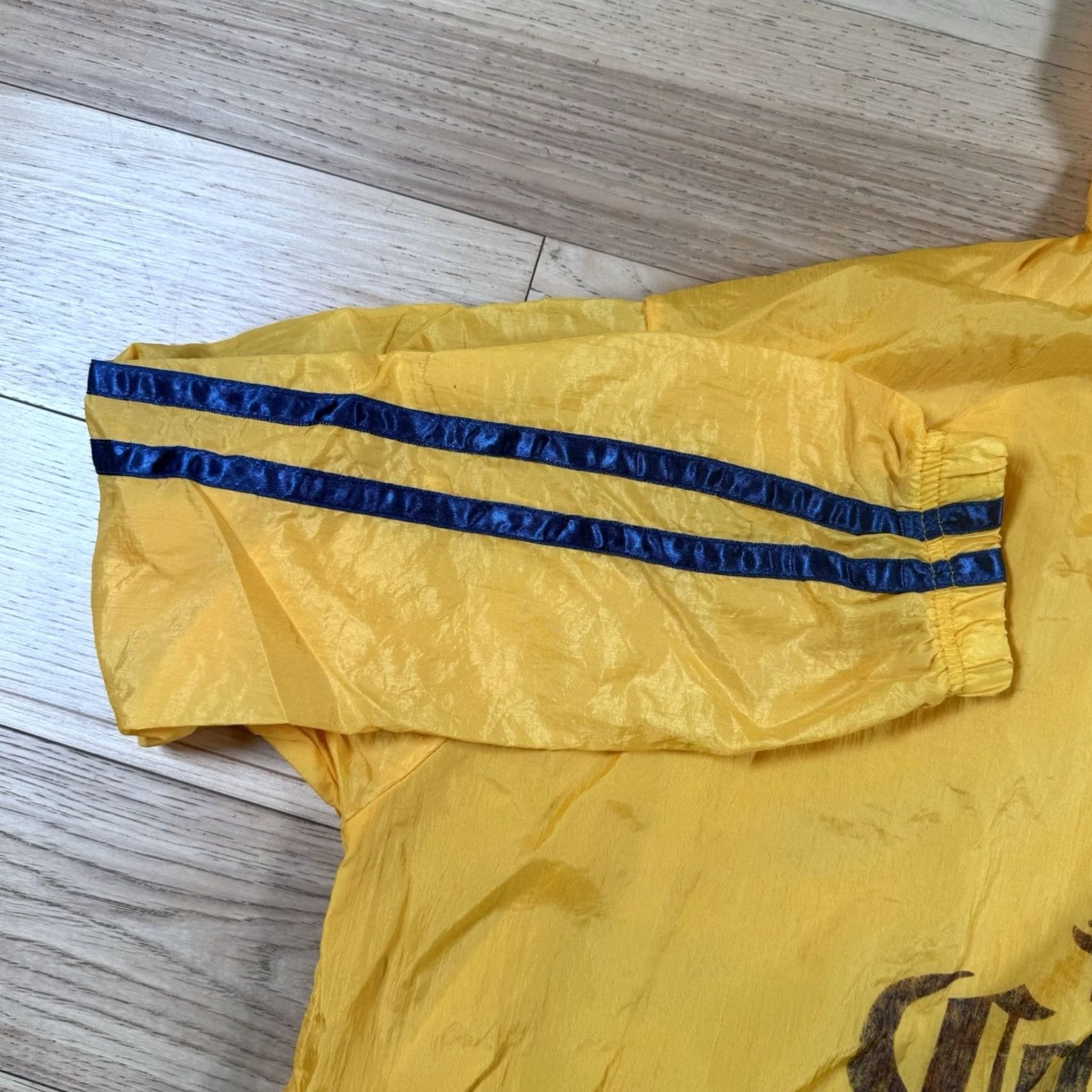 Vintage VINTAGE 80s CORONA EXTRA YELLOW PULLOVER WINDJACKET MENS XL Yellow 80s Weather Jacket Windbreaker Corona Extra Size US XL / EU 56 / 4 - 4 Thumbnail