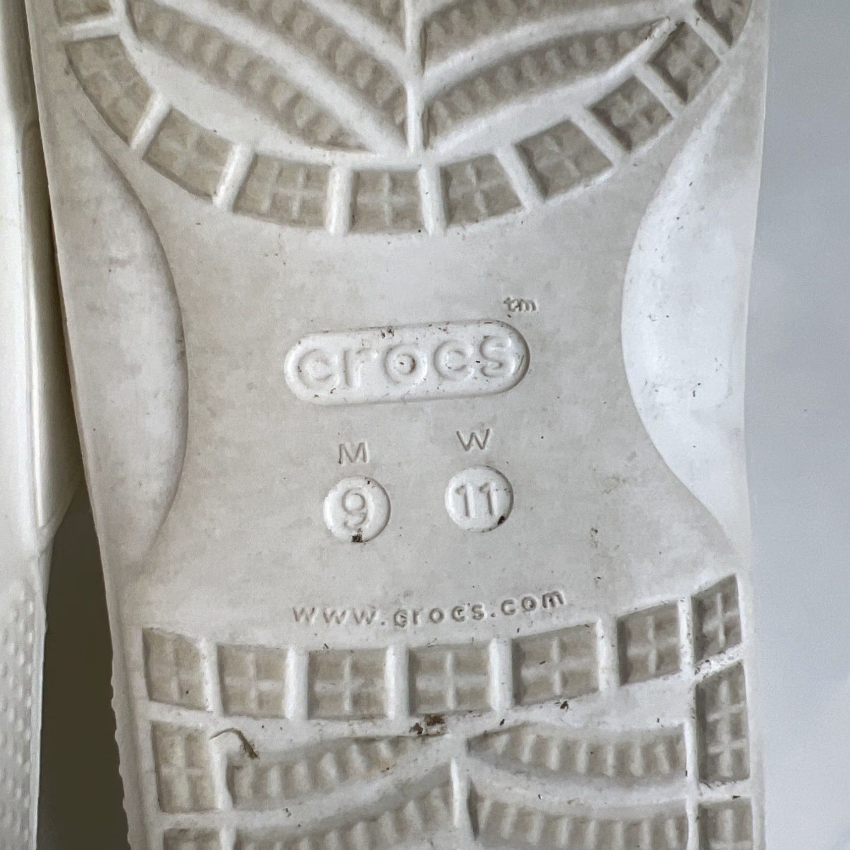 Crocs Crocs Classic Two-Strap Slide Sandals White Unisex Adults Mens Womens-11 11 Crocs Classic Two-Strap Solid Croslite Size US 11 / IT 41 - 6 Thumbnail