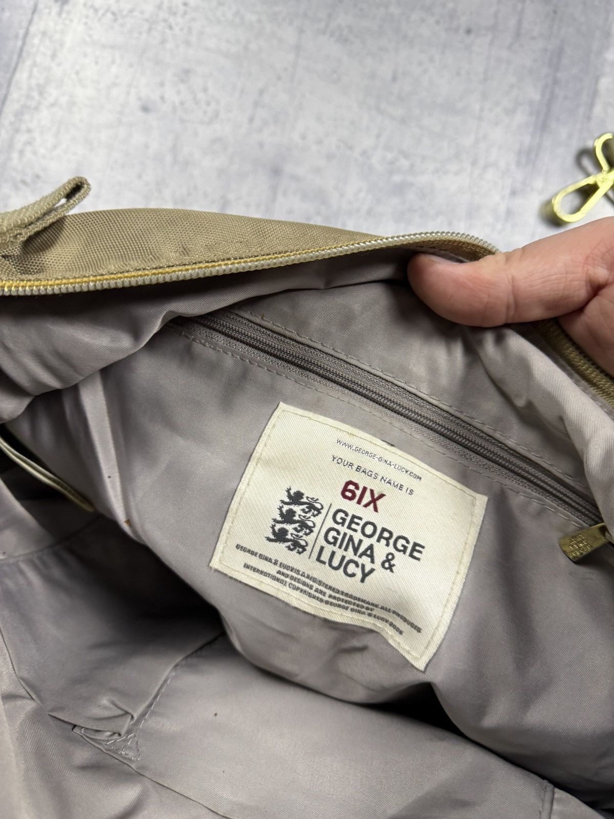 Vintage George Gina & Lucy bag 6ix vintage Size ONE SIZE - 8 Thumbnail