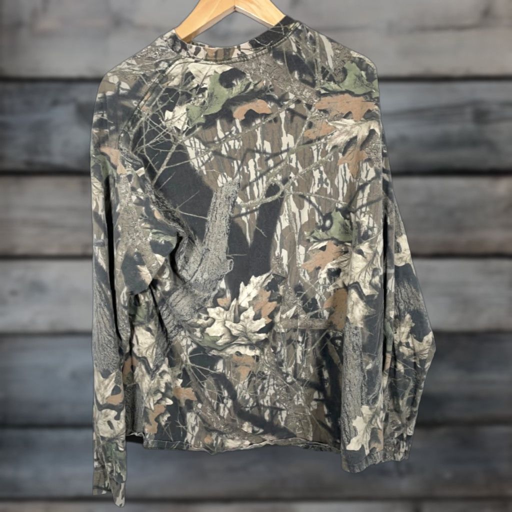 Vintage VINTAGE Mossy Oak Camo Pocket Long Sleeve T-Shirt 2XL Men Green 80s Camouflage Shirt Mens Size US XXL / EU 58 / 5 - 1 Thumbnail