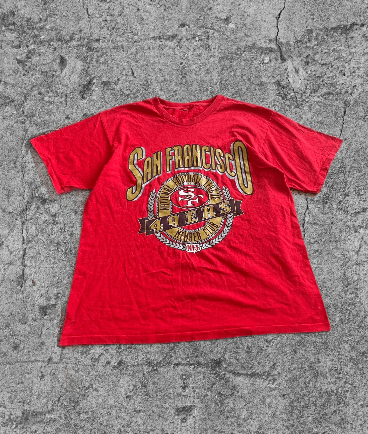 NFL Vintage red single stitch 49ers t shirt with gold print Size US XL / EU 56 / 4 - 1 Thumbnail