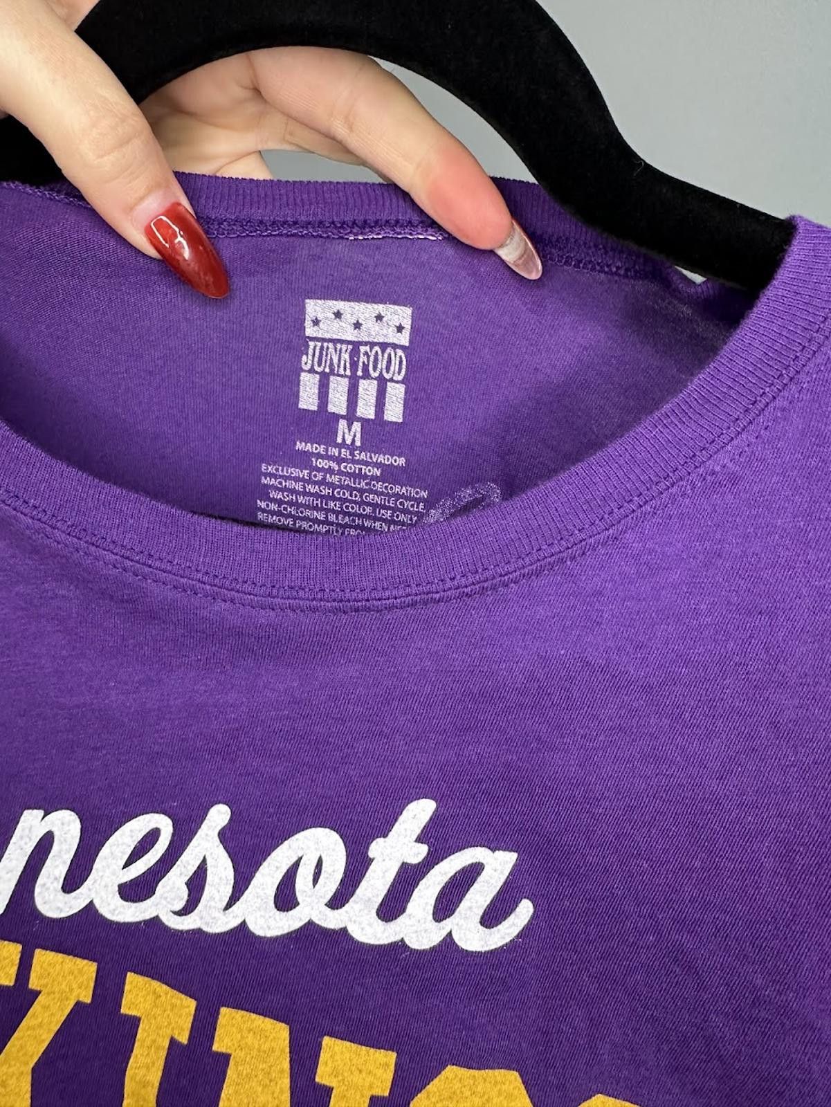 Other Junk Food Minnesota Vikings Shirt - Sz. M Size M / US 6-8 / IT 42-44 - 3 Thumbnail