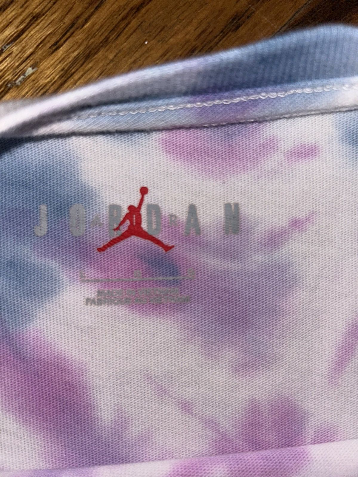 Jordan Brand jordan x Nina Chanel cropped Large tye died designer shirt Size US M / EU 48-50 / 2 - 5 Thumbnail