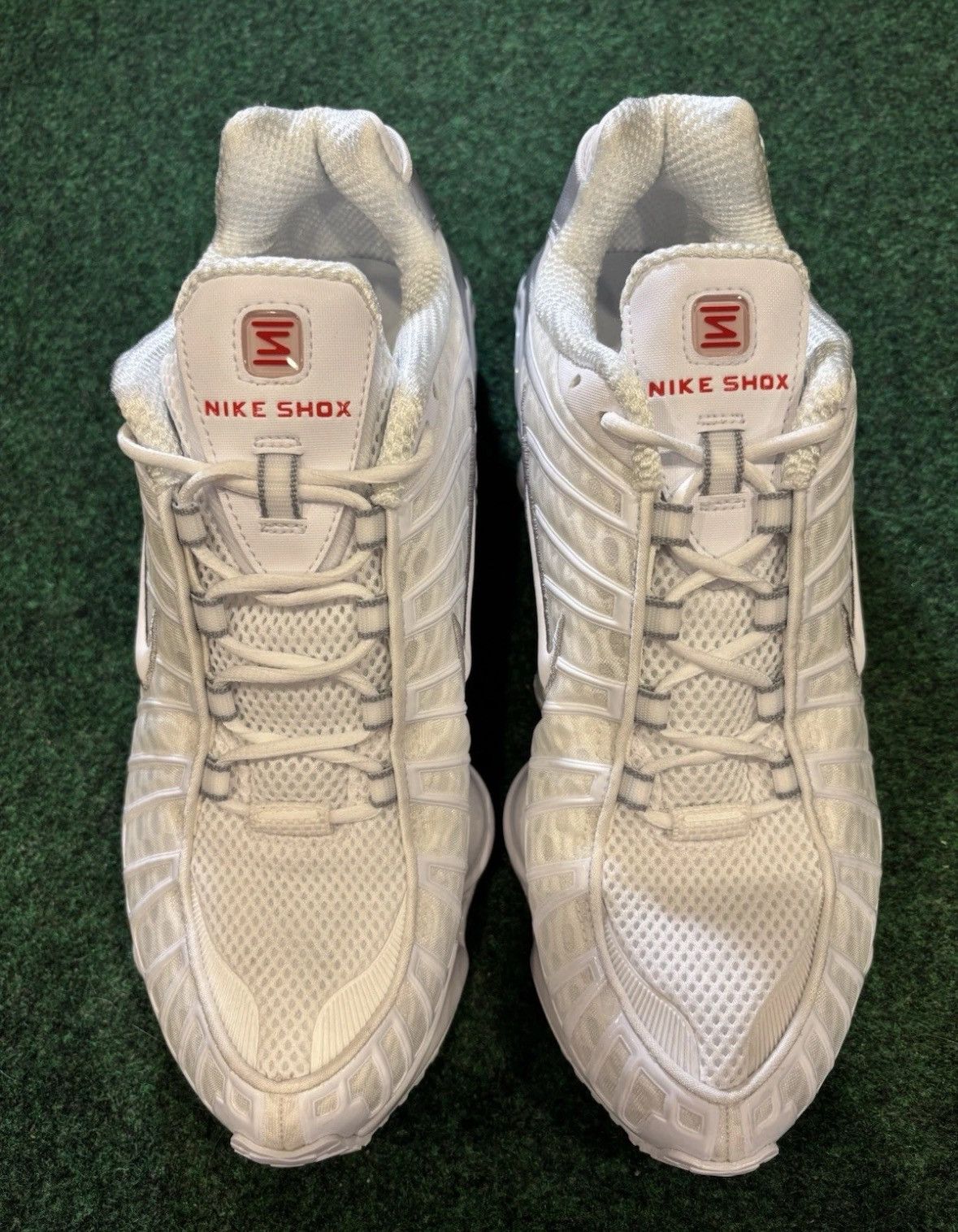 NIKE SHOX TL WHITE METALLIC MAX ORANGE Women's 11, Men's 9.5 - www