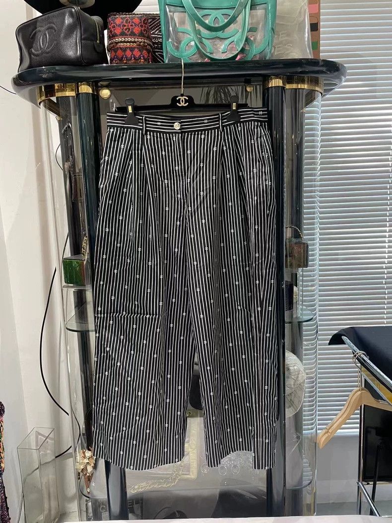 Chanel Chanel Striped trousers Size 28" / US 6 / IT 42 - 1 Thumbnail