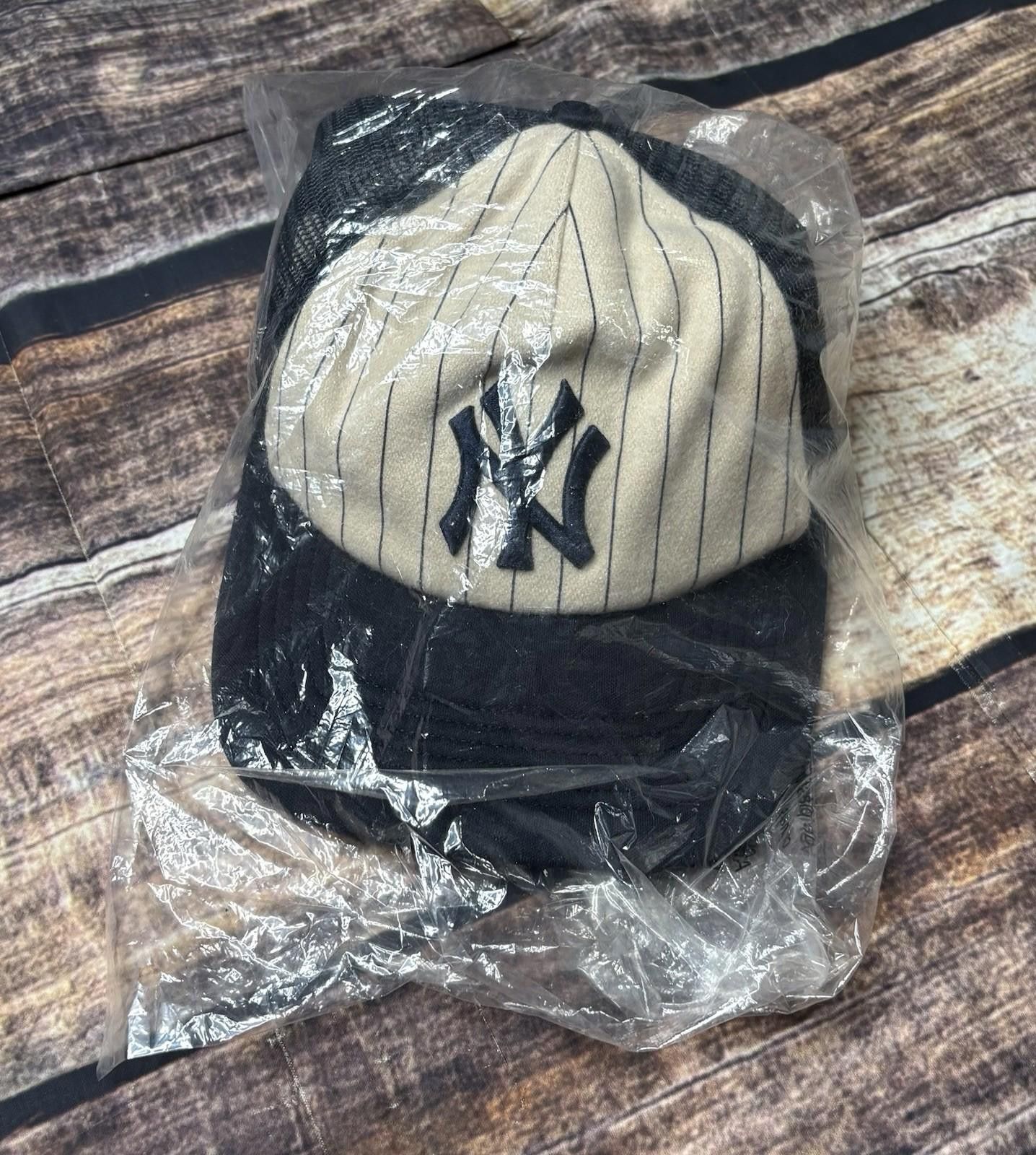 Kith Kith Yankees '47 Wool Trucker Fitted Cap Franchi Small 6 7/8 Size ONE SIZE - 9 Thumbnail