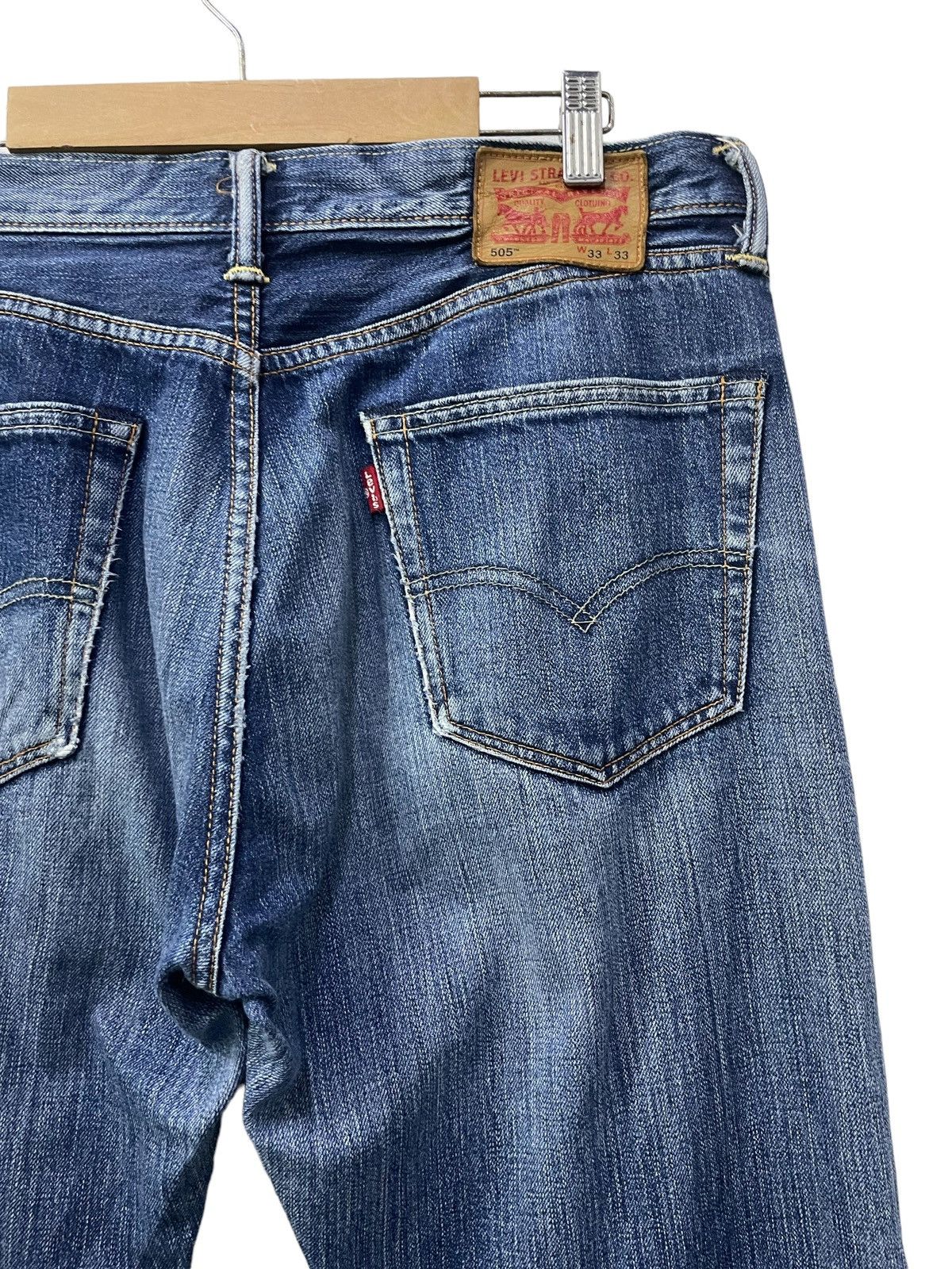 Levi's × Vintage Vintage Levis 505 Distressed Blue Wash Jeans Size US 33 - 13 Thumbnail