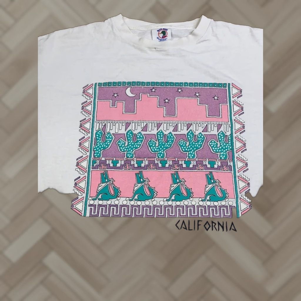 Vintage VINTAGE California Shirt XL White Coyote Desert Southwest 11956 Size US XL / EU 56 / 4 - 1 Thumbnail