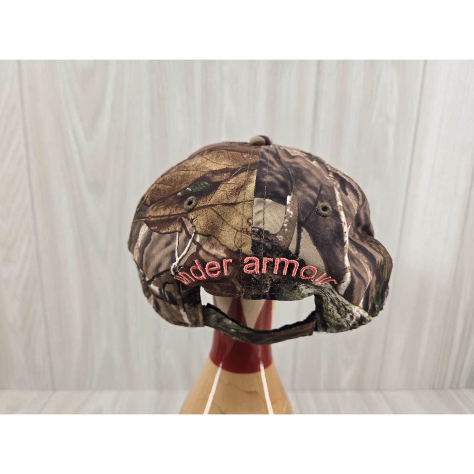Under Armour VINTAGE Under Armour Pink Logo Camo Hat Womens Adjustable Strapback Brown By UA Womens Adjustable Pink Logo Camo Hat Size ONE SIZE - 7 Thumbnail