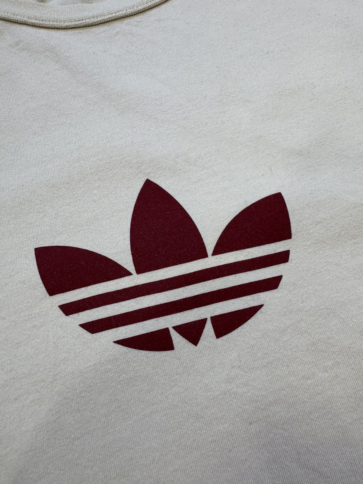 Adidas Adidas vintage tee t-shirt big logo Size US L / EU 52-54 / 3 - 5 Thumbnail