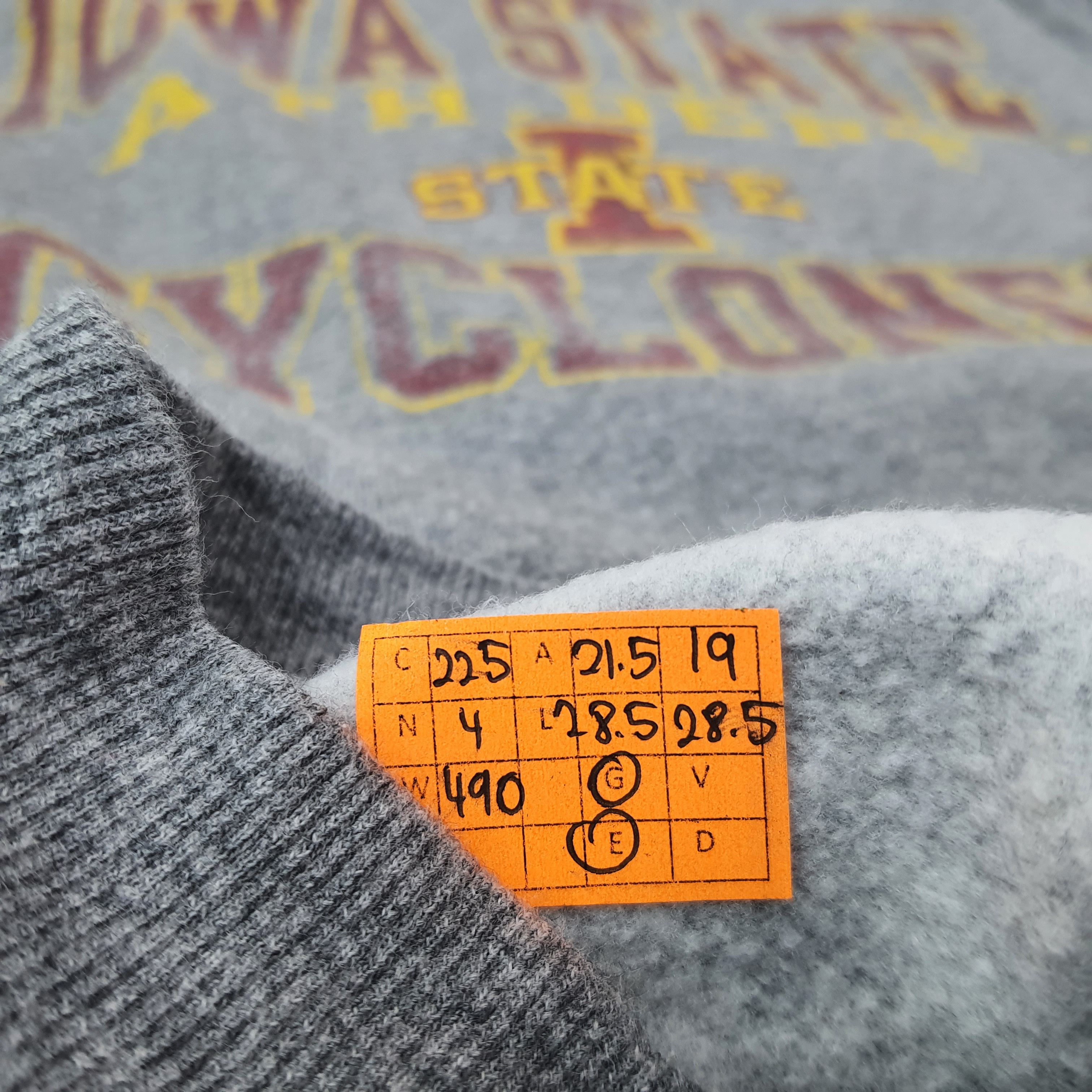 Vintage Vintage Iowa State Cyclones Football NFL Sweatshirt C225N4 Size US M / EU 48-50 / 2 - 6 Thumbnail