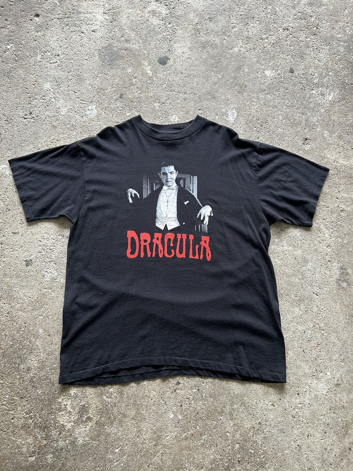 Vintage Vintage 90’s Balzout Dracula Bela Lugosi Movie Promo Shirt Size US XL / EU 56 / 4 - 1 Thumbnail