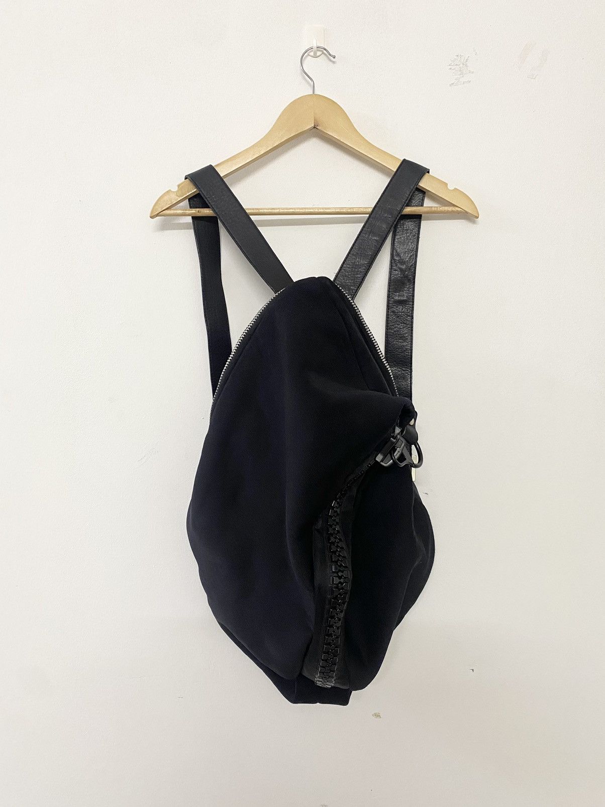 Japanese Brand × Yohji Yamamoto Kawa-kawa Big Zipper Bag Pack